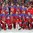 COLOGNE, ALLEMAGNE - 21 MAI: Les joueurs et le staff russes célèbrent leur victoire 5-3 sur la Finlande après le match pour la médaille de bronze lors du Championnat du Monde de Hockey sur Glace 2017 de l'IIHF. (Photo d'André Ringuette / HHOF-IIHF Images)
